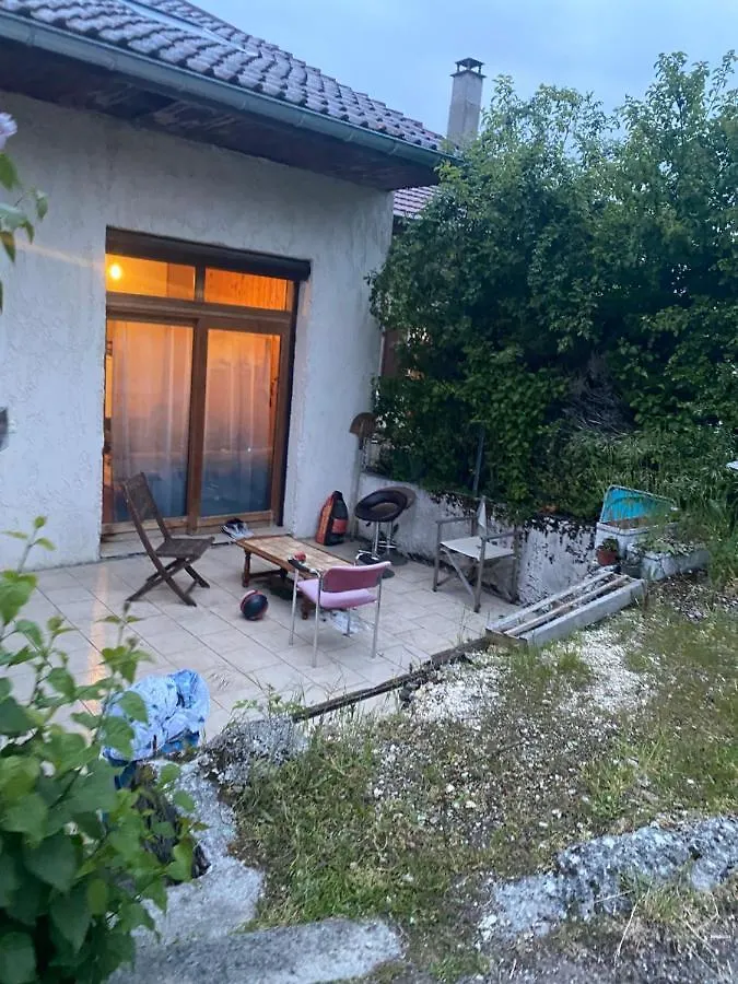 Chambre Privee Proche Geneve Apartment Beaumont  France